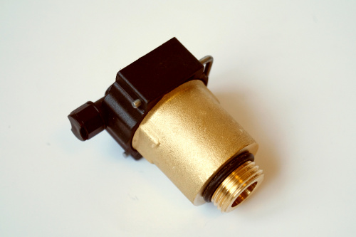 Воздухоотводчик автоматический 1/2" (бок.спуск)
